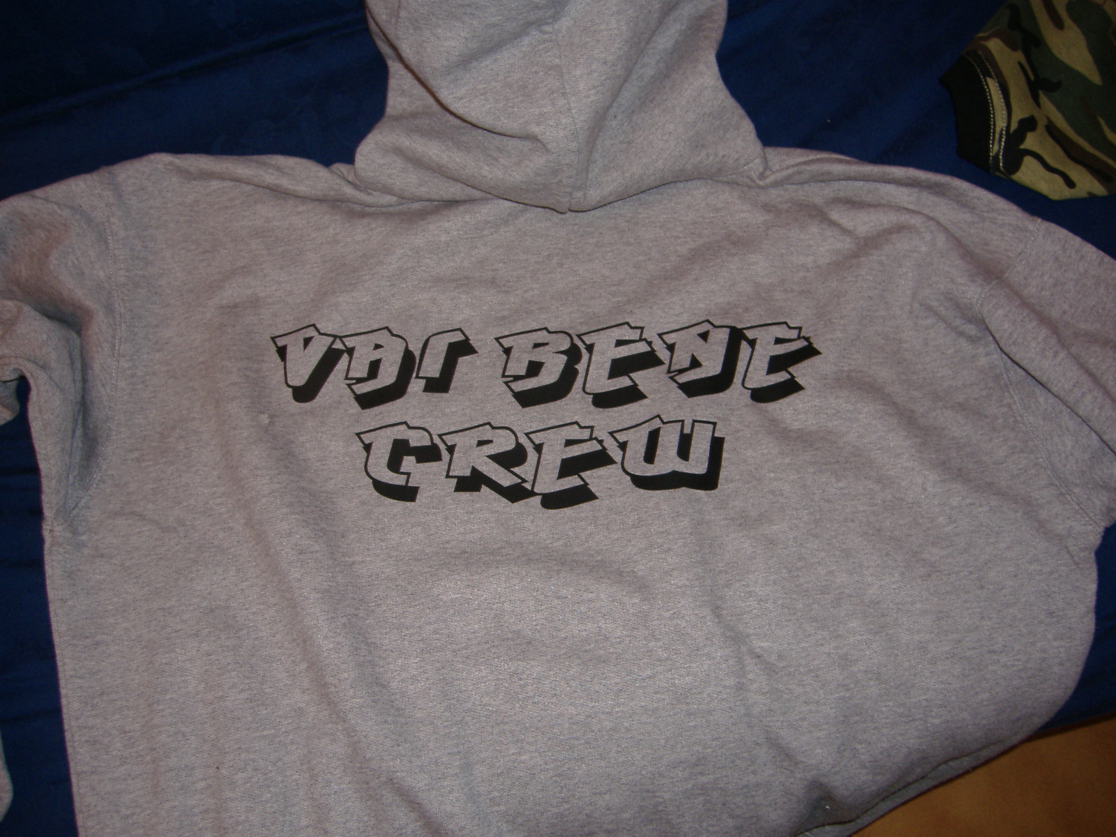 IRAKAGE: VBWEAR